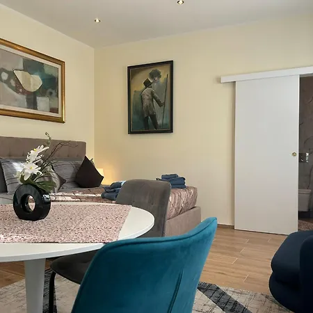 Valverde Apartments&room Appartement Verona
